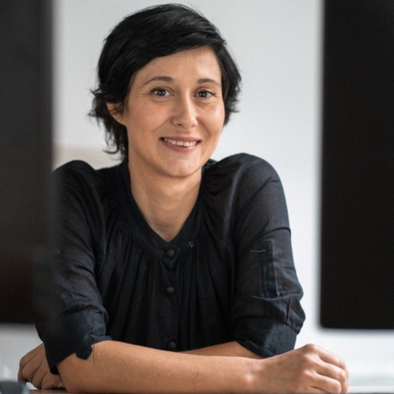 Nataša Stefanović - studiostrakt